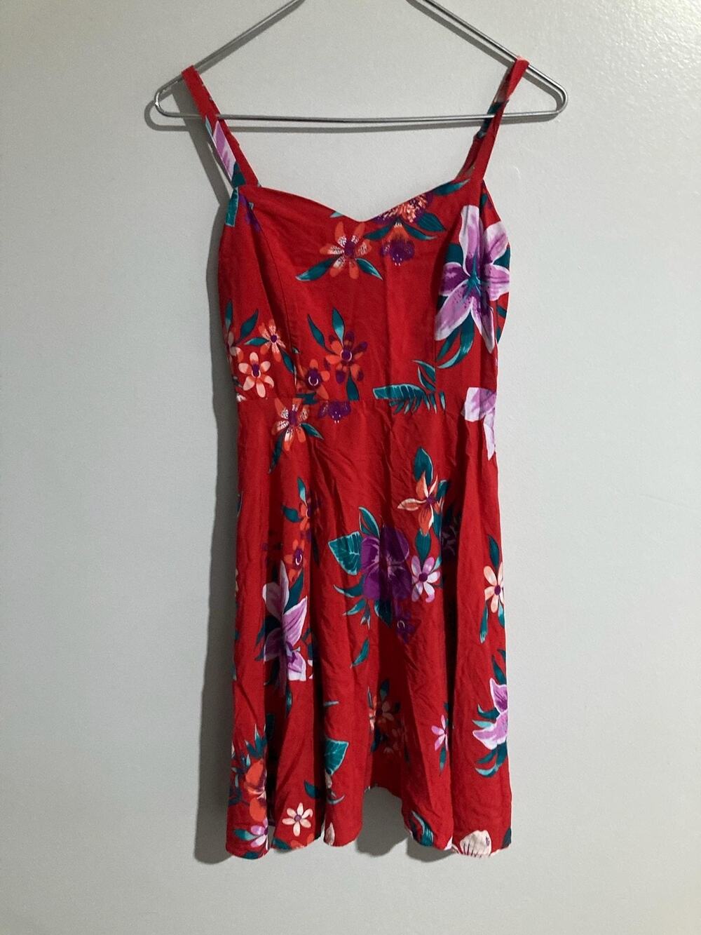 Old Navy Sundress Womens S Red Floral Smocked Strappy Sweetheart Knee Length